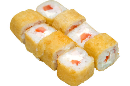 Ролл с копченой грудкой и беконом
