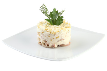Салат из кальмаров с кукурузой