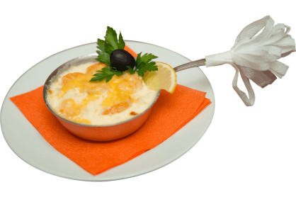 Жульен с сёмгой и морепродуктами